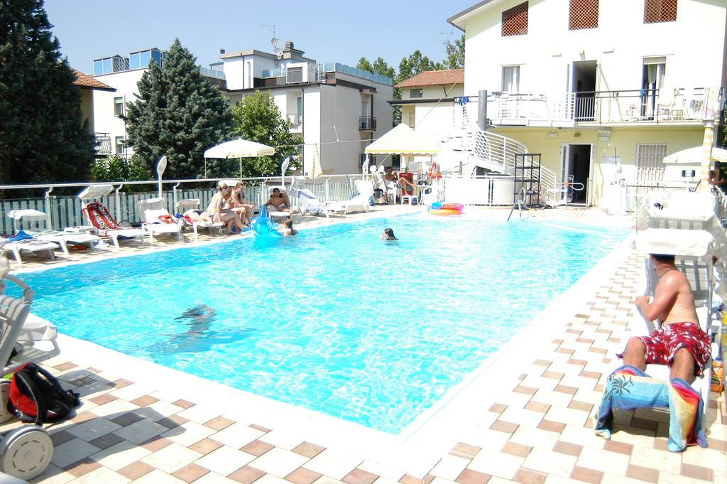 Hotel Santa Martina Villamarina Værelse billede